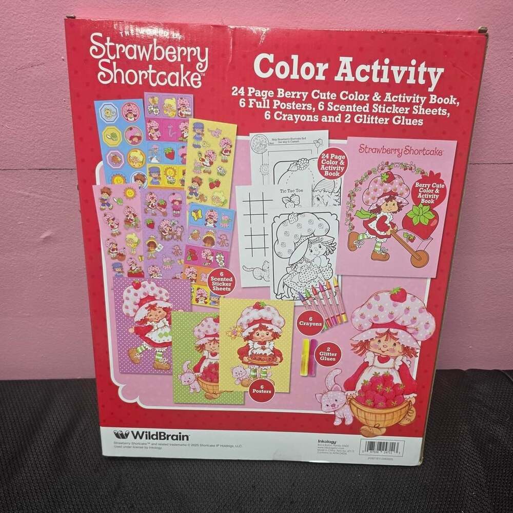 Strawberry Shortcake Color Activity Set - Picture 3 of 3